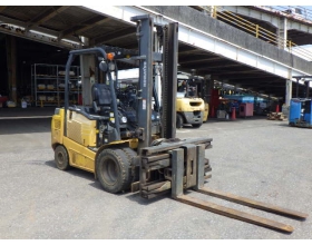 XE NÂNG ĐIỆN 3 TẤN KOMATSU FE30-1 301825